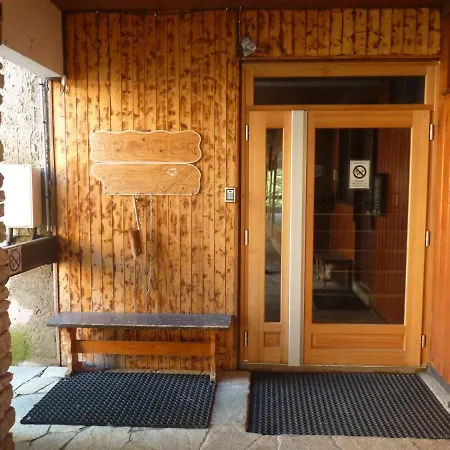 Apartment Le Perce-neige Centre Station Risoul